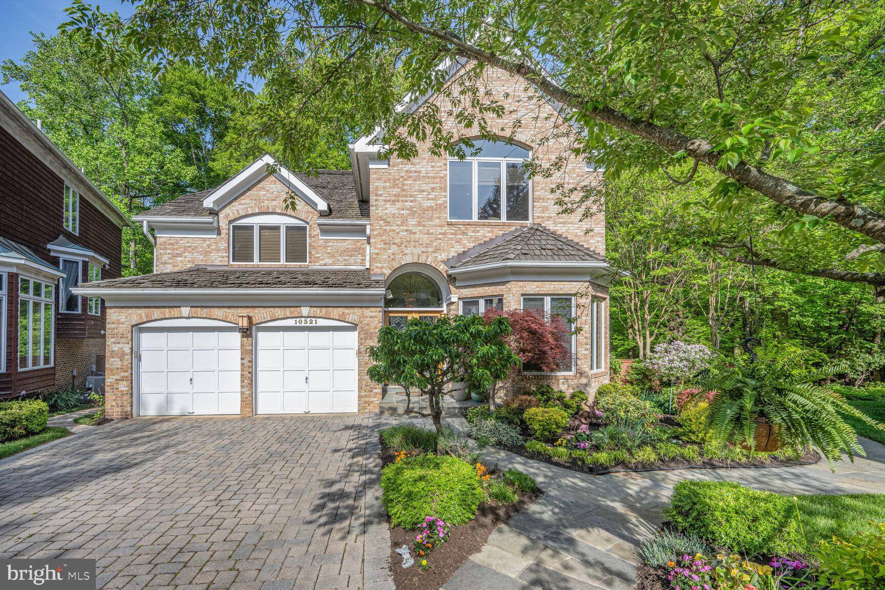 Bethesda, MD 20814,10321 THORNBUSH LN