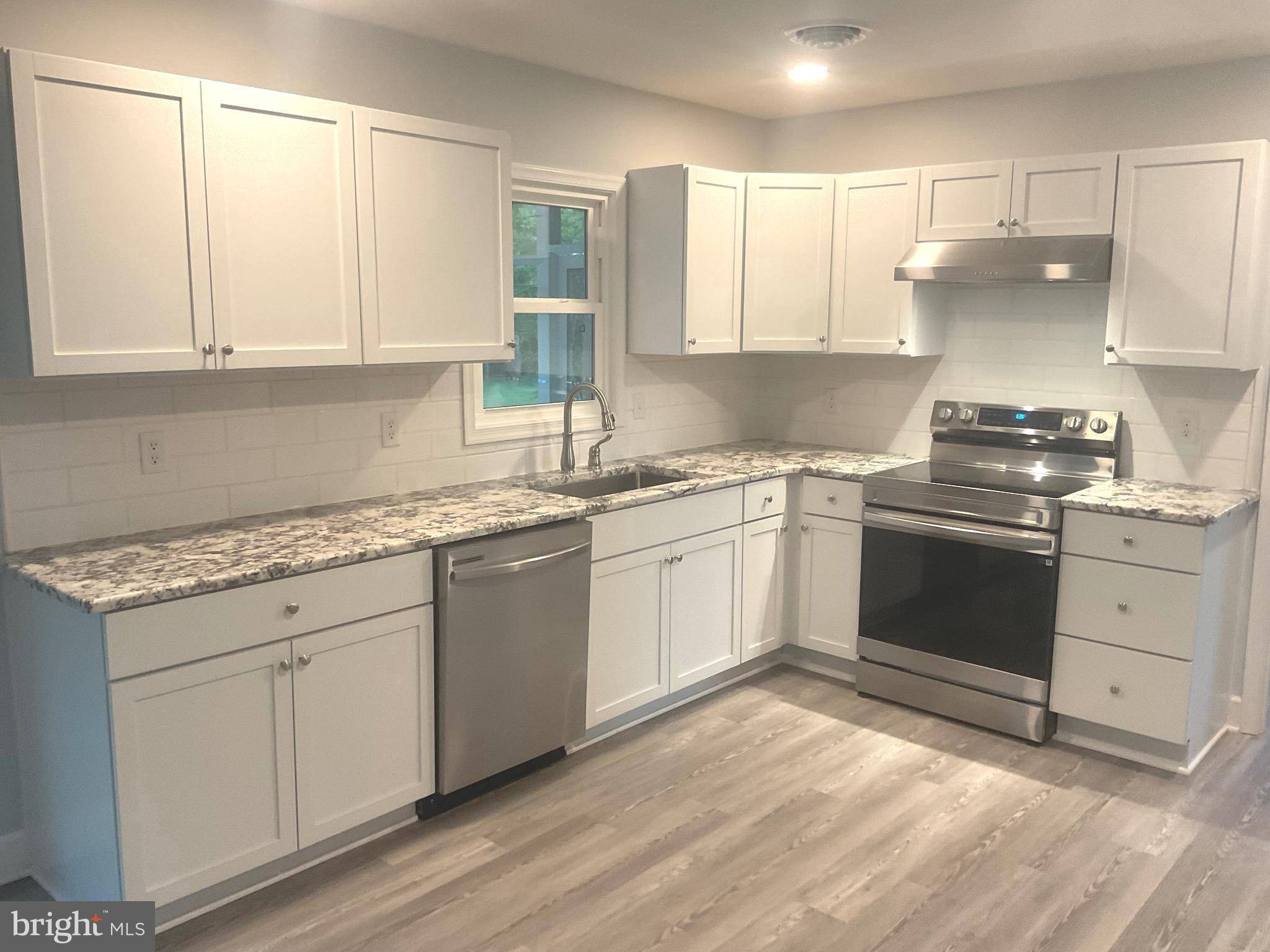 Rehoboth Beach, DE 19971,54 BRYAN DR
