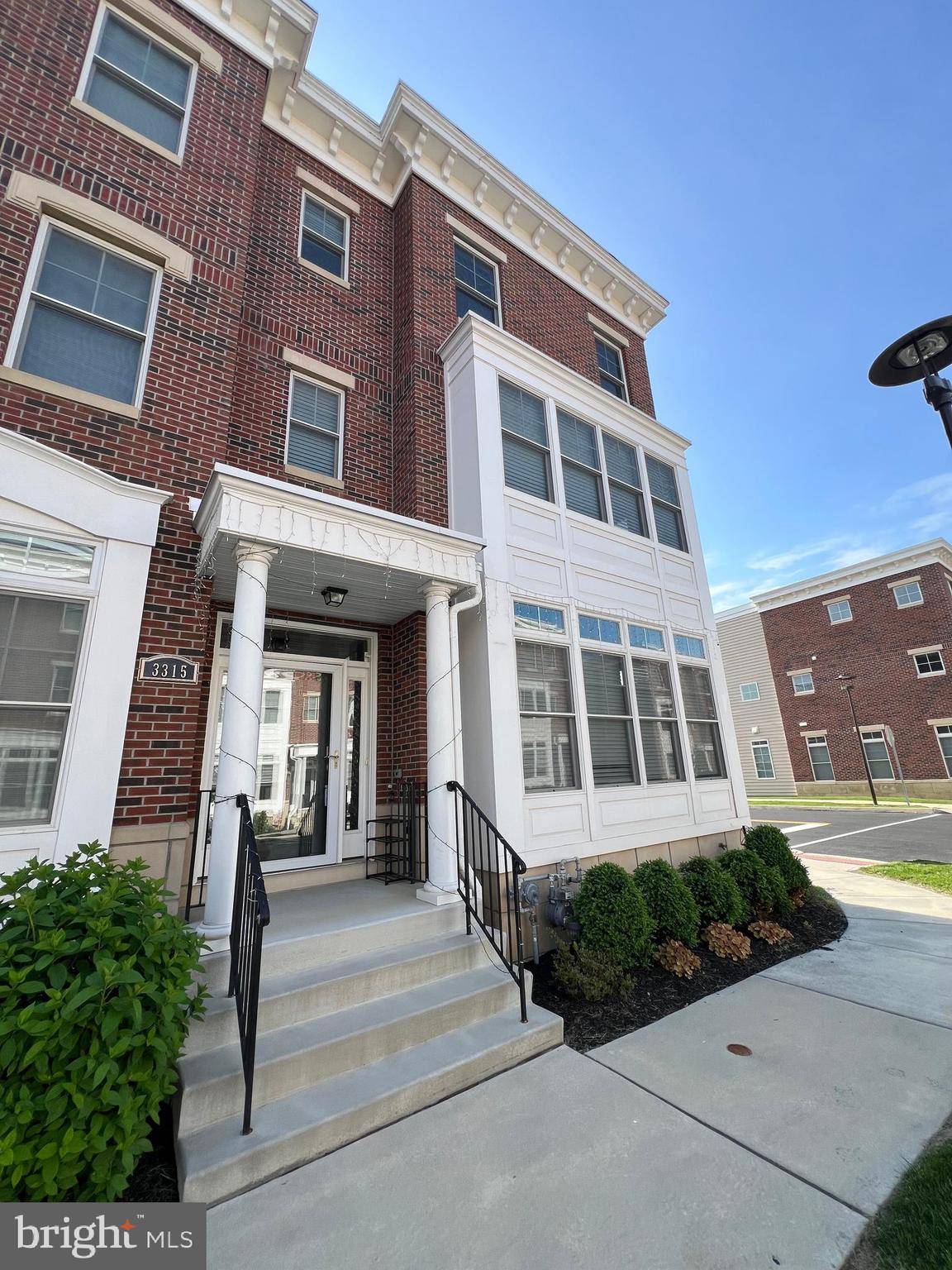 Philadelphia, PA 19145,3315 MESSINA WAY