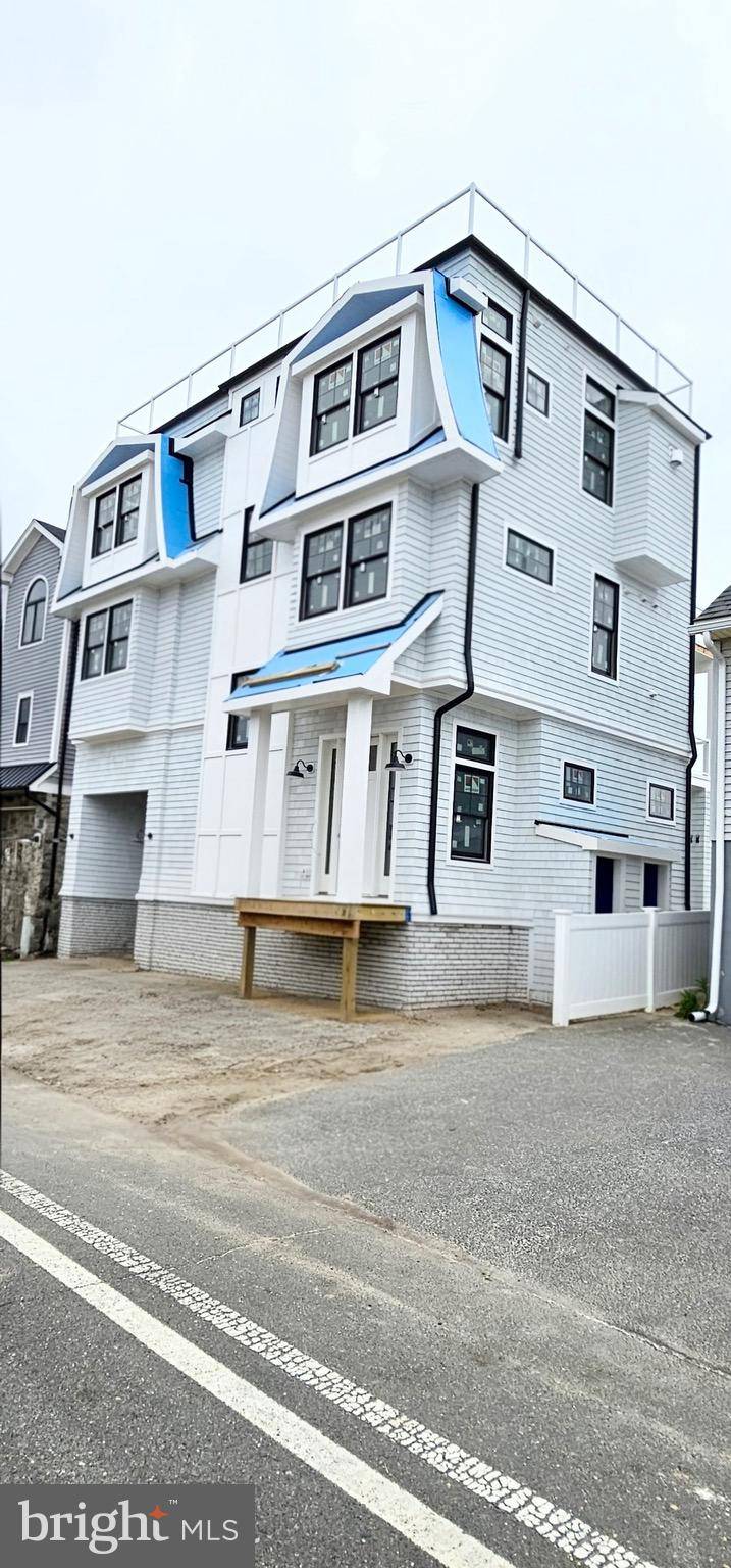 Long Beach Township, NJ 08008,4205 OCEAN BLVD