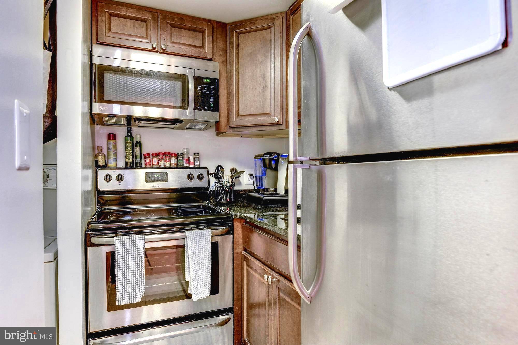 Washington, DC 20037,1124 25TH ST NW #101