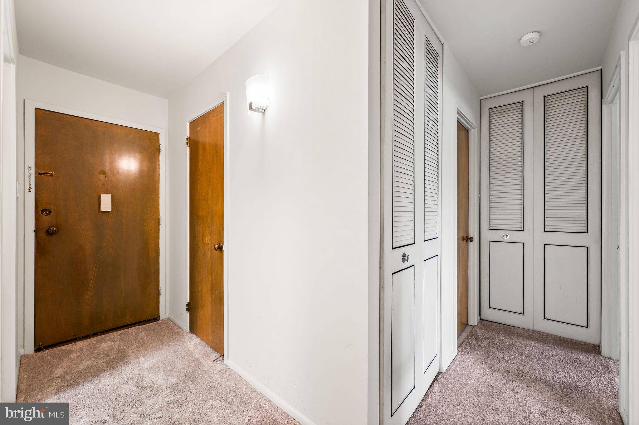 Jenkintown, PA 19046,309 FLORENCE AVE #229N