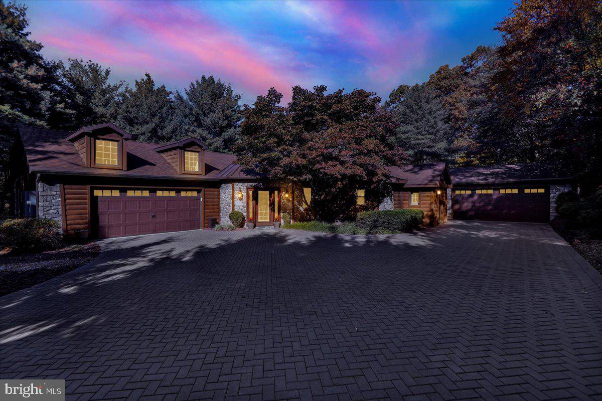 Mohnton, PA 19540,566 IMPERIAL DR