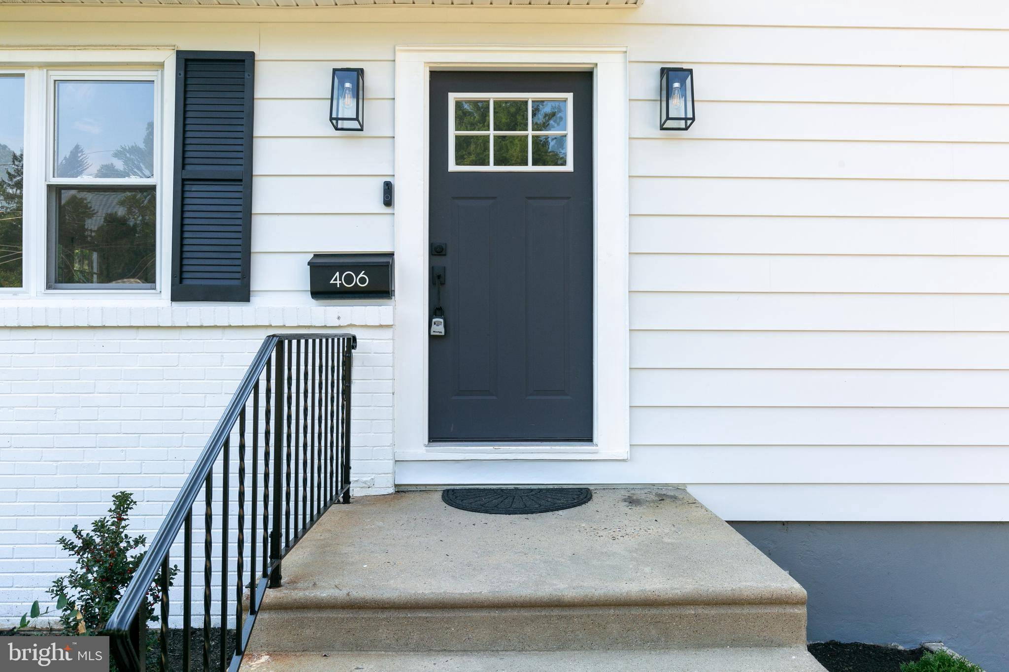 Moorestown, NJ 08057,406 PARKER AVE