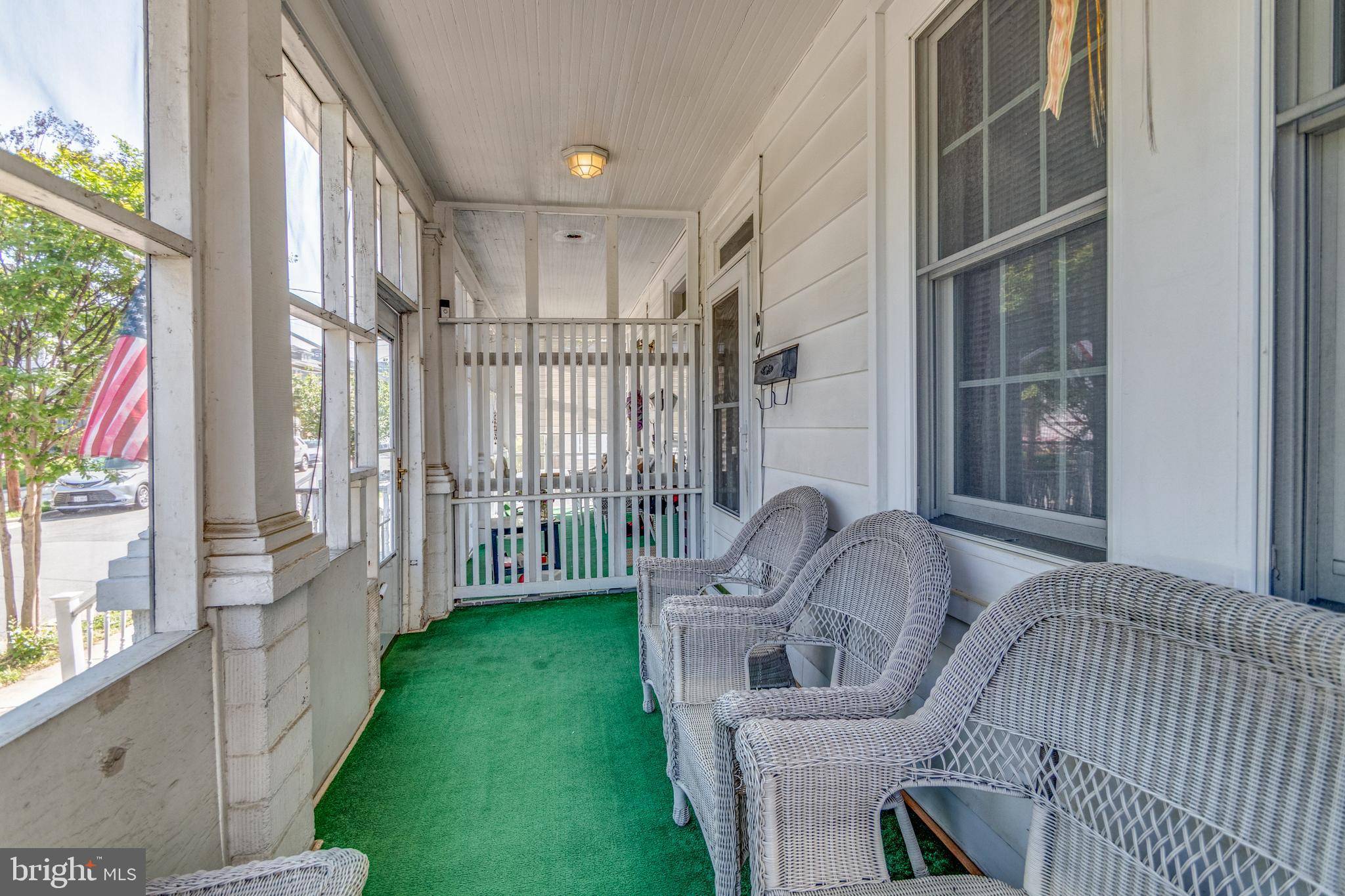 Alexandria, VA 22301,403 HUME AVE