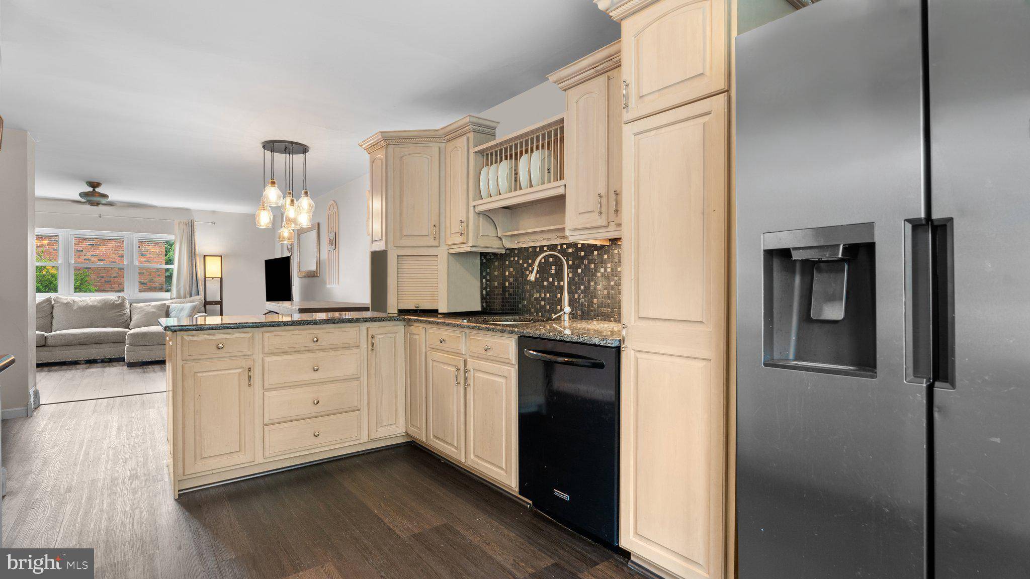 Philadelphia, PA 19154,3318 FAIRDALE RD