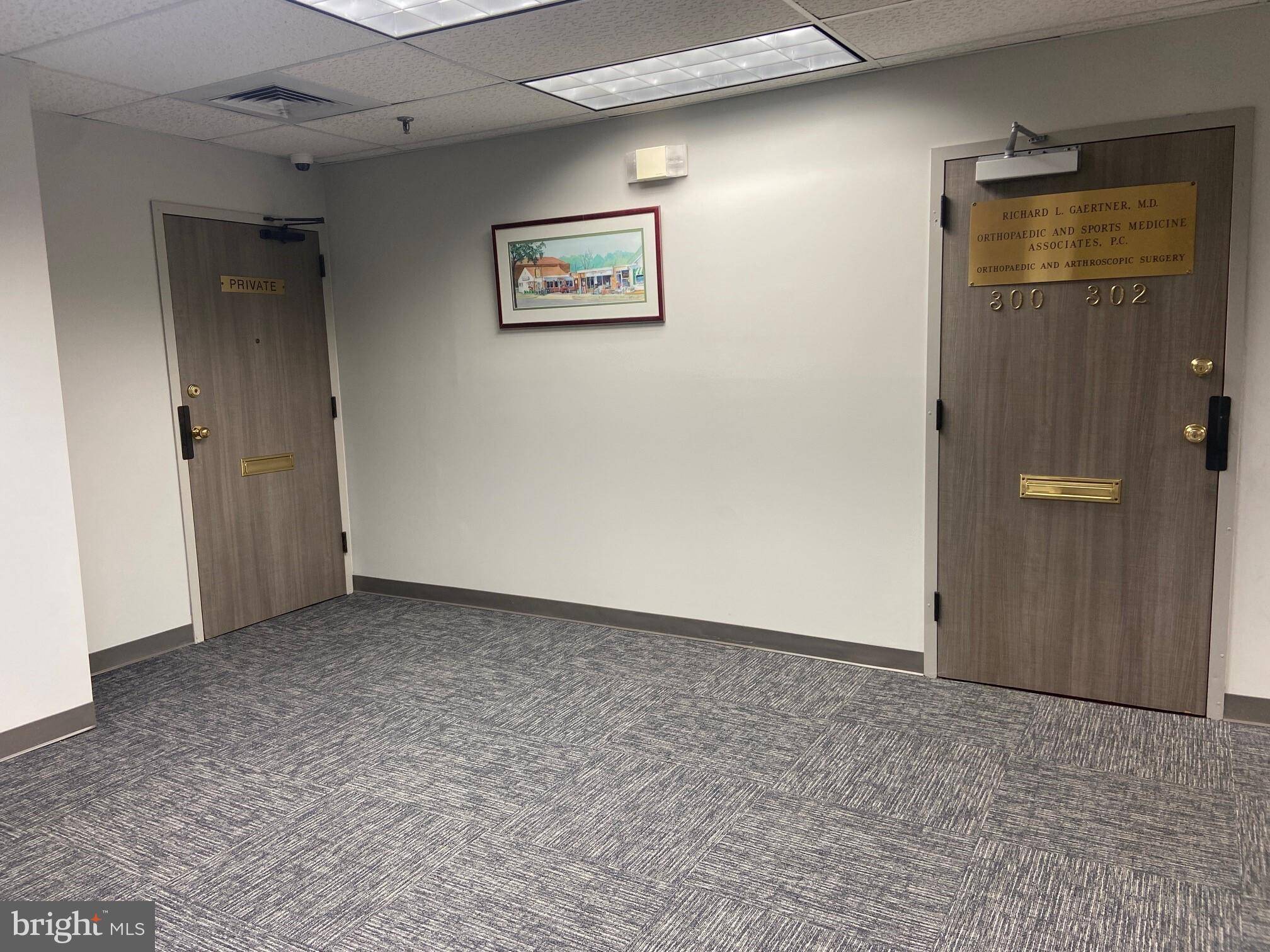 Vienna, VA 22180,133 MAPLE AVE E #300