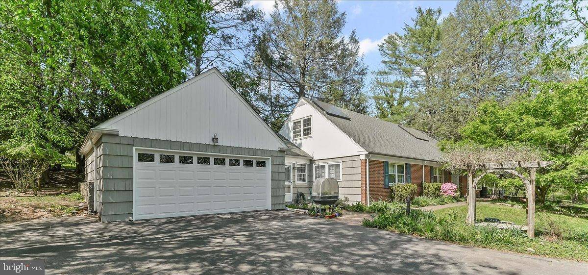 Swarthmore, PA 19081,343 MICHIGAN AVE