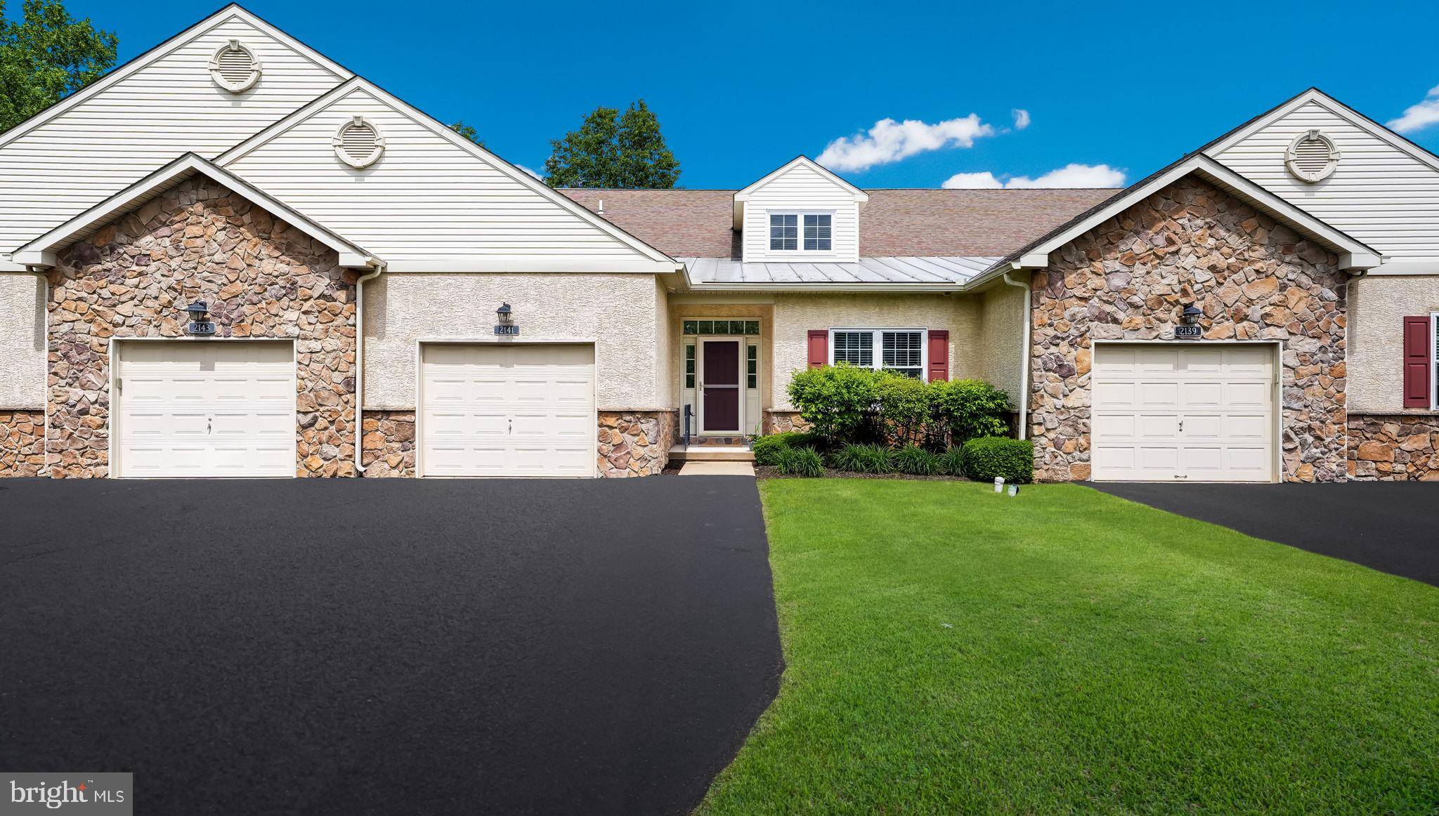 Colmar, PA 18915,2141 HIDDEN MEADOW DR