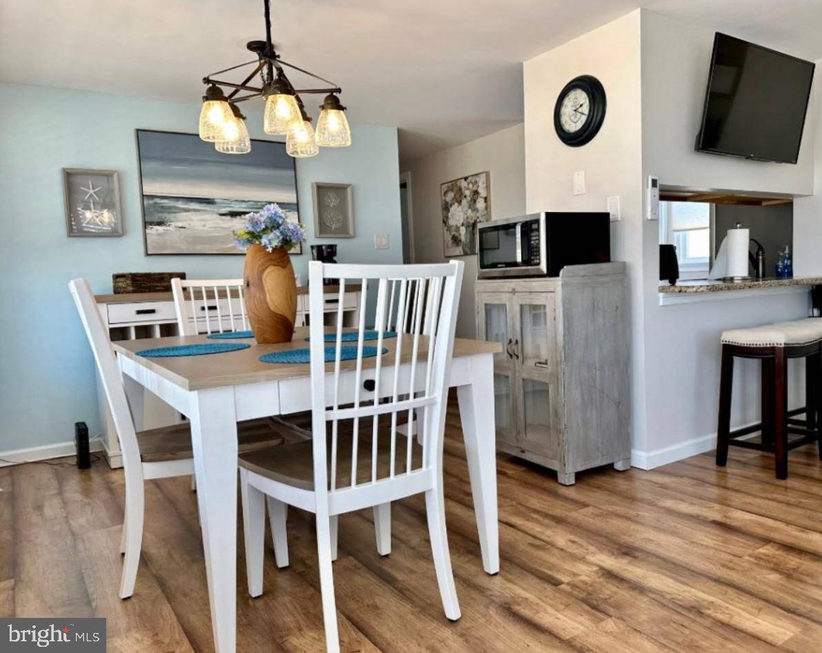Beach Haven, NJ 08008,214 LEEWARD AVE