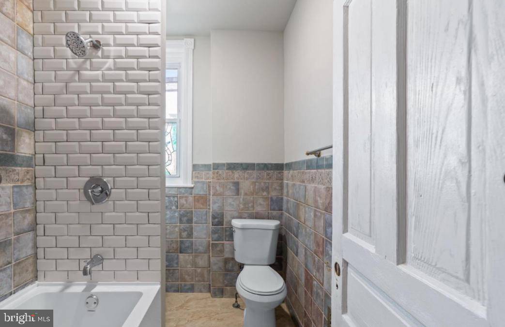 Philadelphia, PA 19143,5410 WEBSTER ST