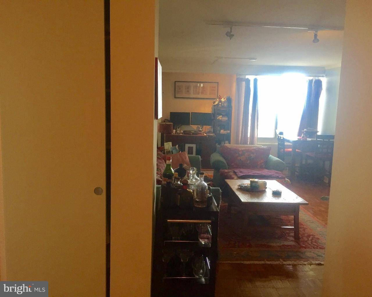 Philadelphia, PA 19106,604-36 S WASHINGTON SQ #2911