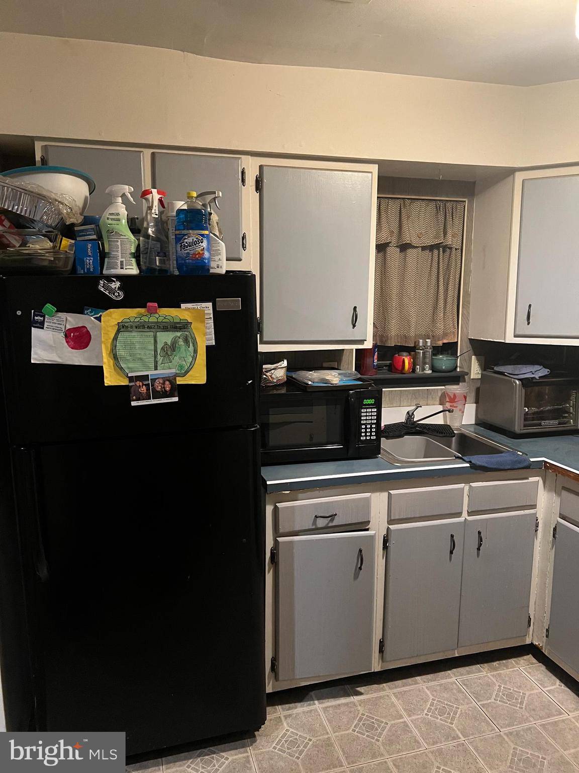 Sicklerville, NJ 08081,105 BERKSHIRE RD