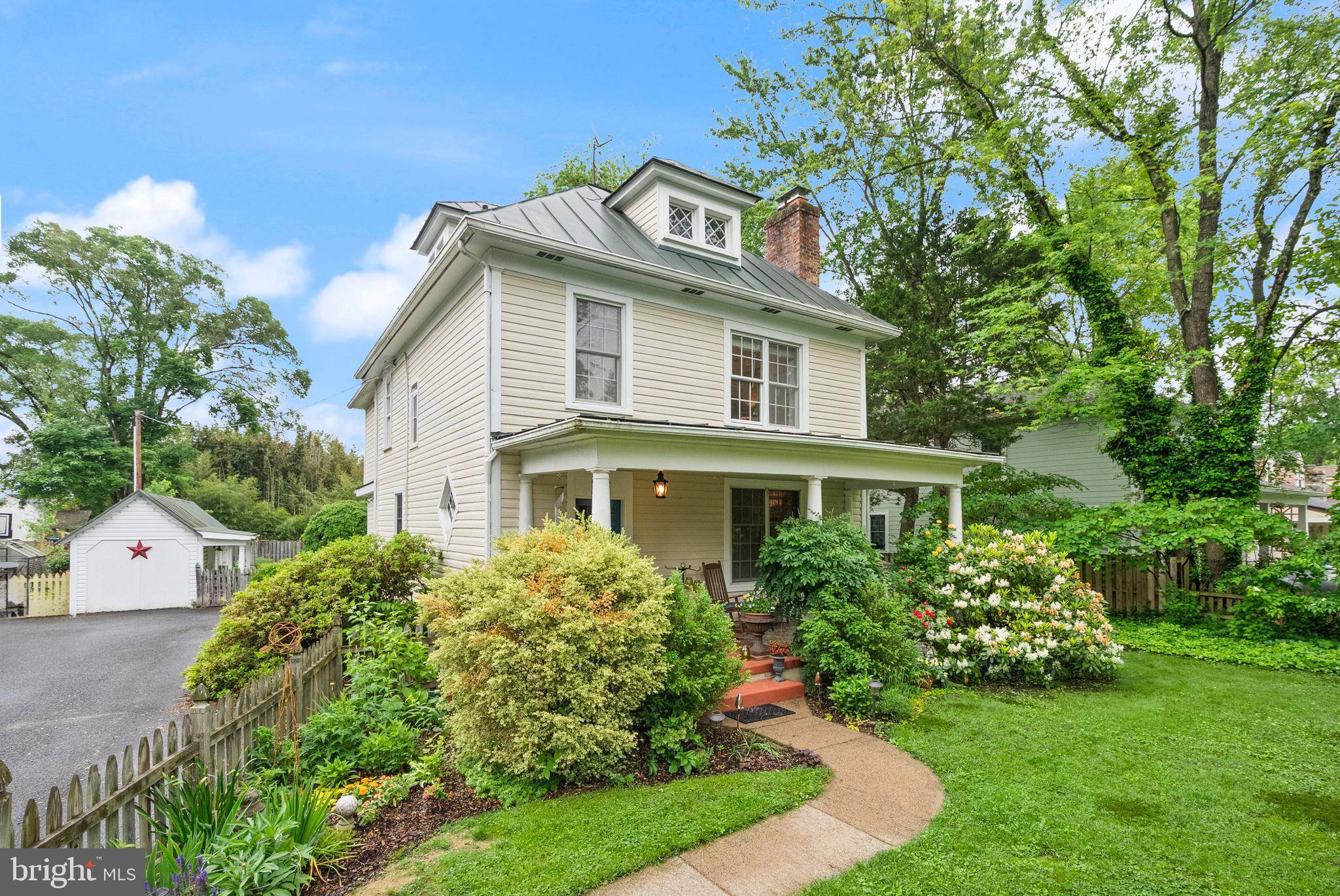 Purcellville, VA 20132,430 S MAPLE AVE