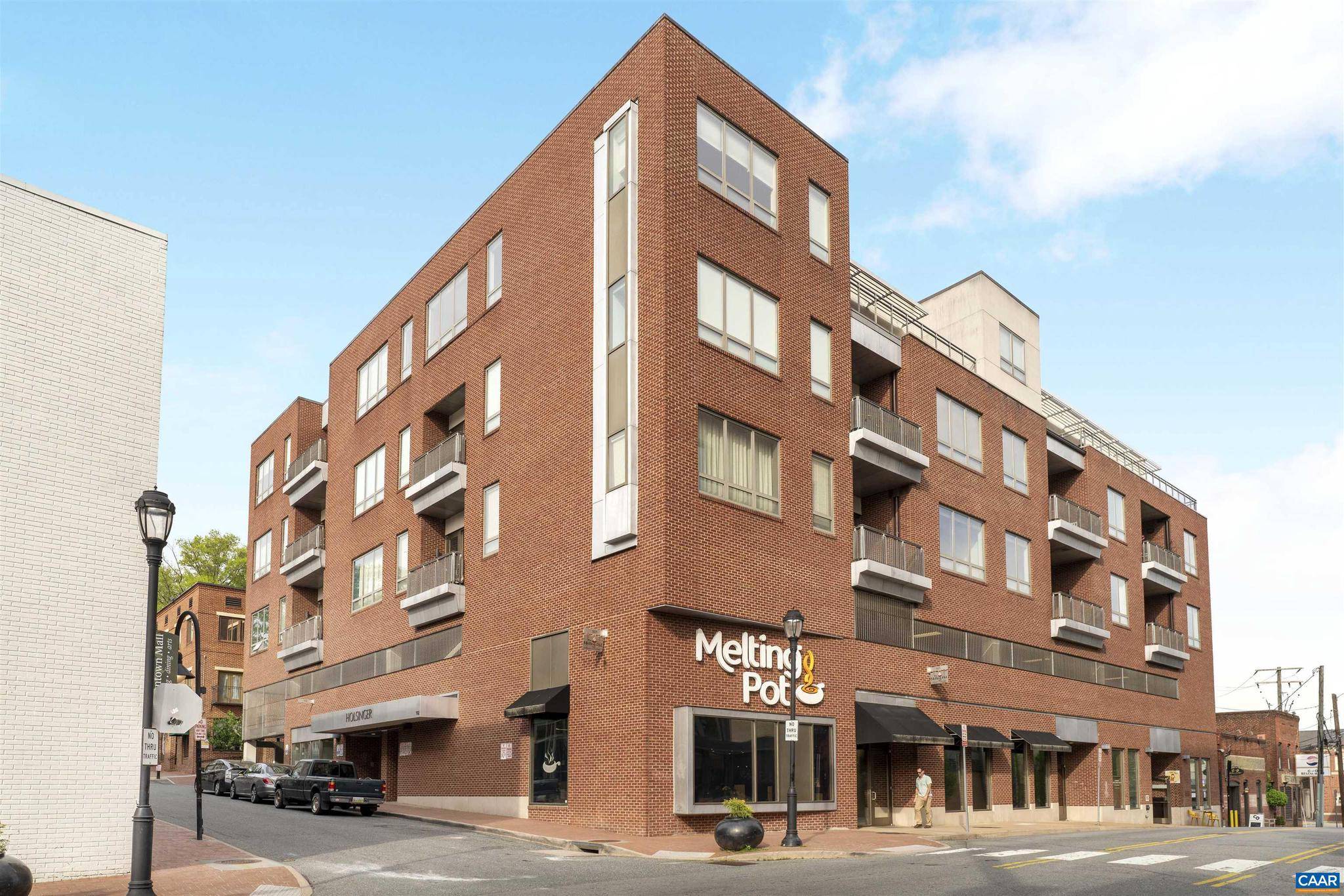 Charlottesville, VA 22902,112 SE 5TH ST #5A