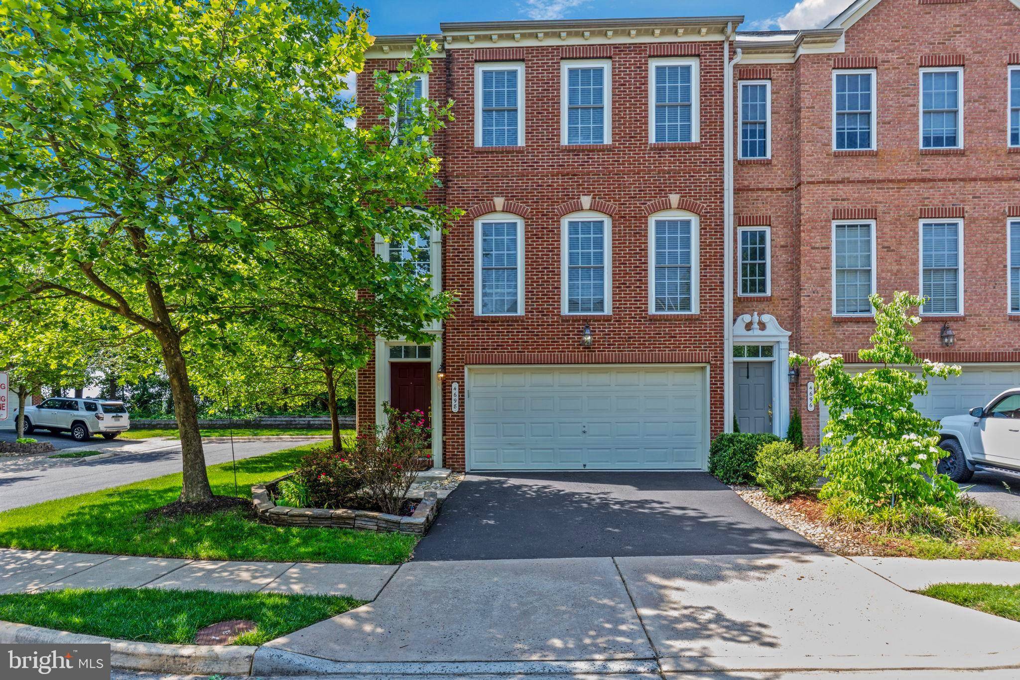 Alexandria, VA 22312,4698 HELEN WINTER TER