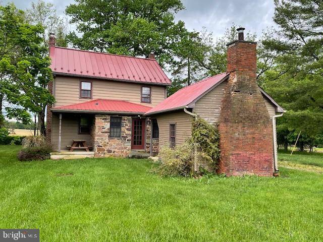 New Oxford, PA 17350,185 WALDHEIM RD