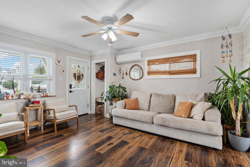 Bristol, PA 19007,1304 WOODBINE AVE