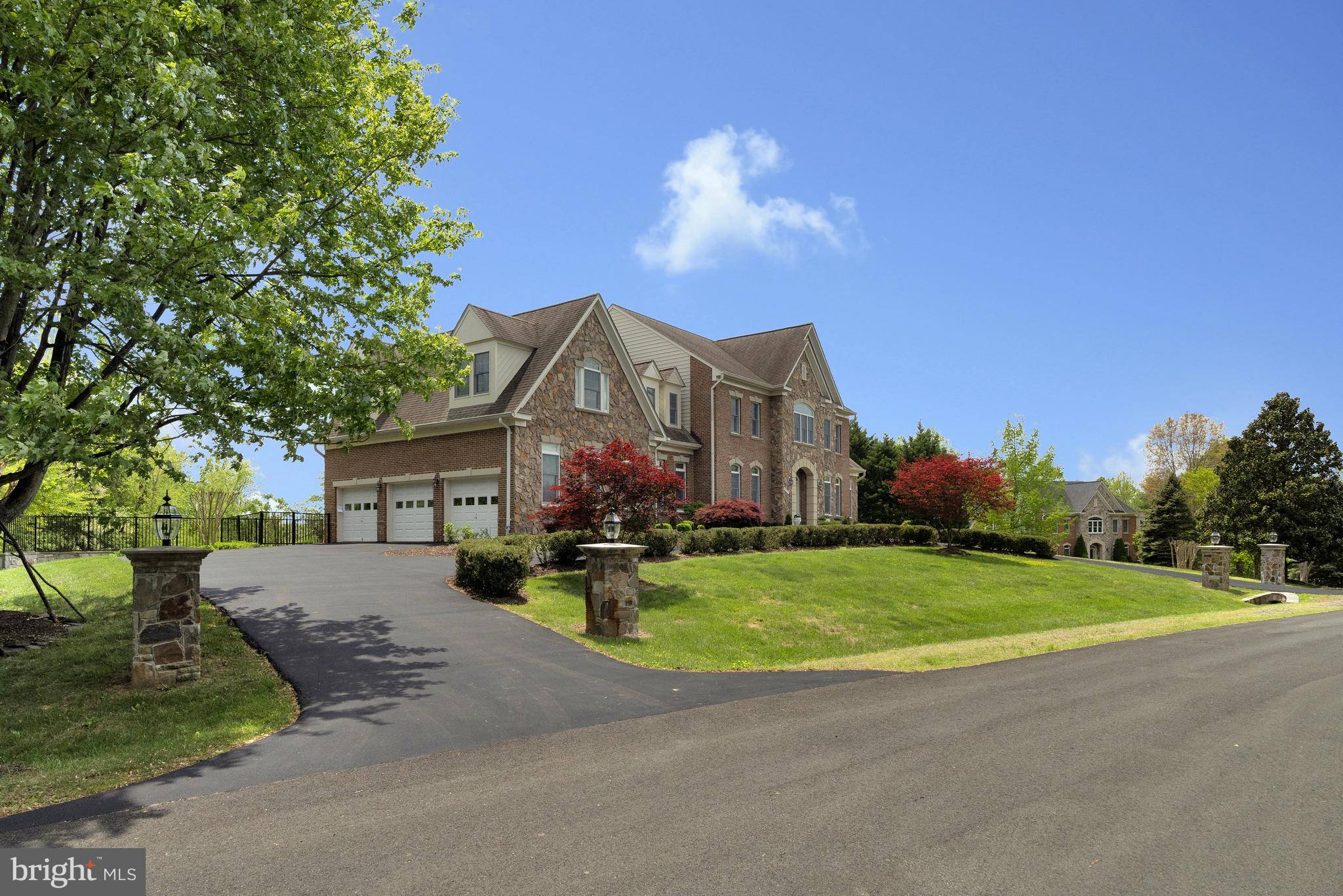 Great Falls, VA 22066,9907 HESSICK CT