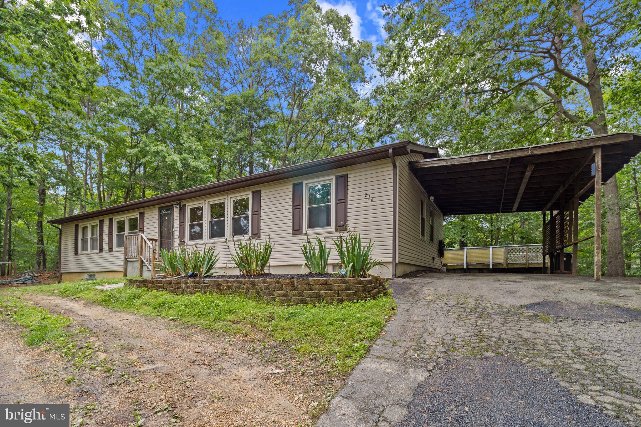 Lusby, MD 20657,256 FRONTIER TRL