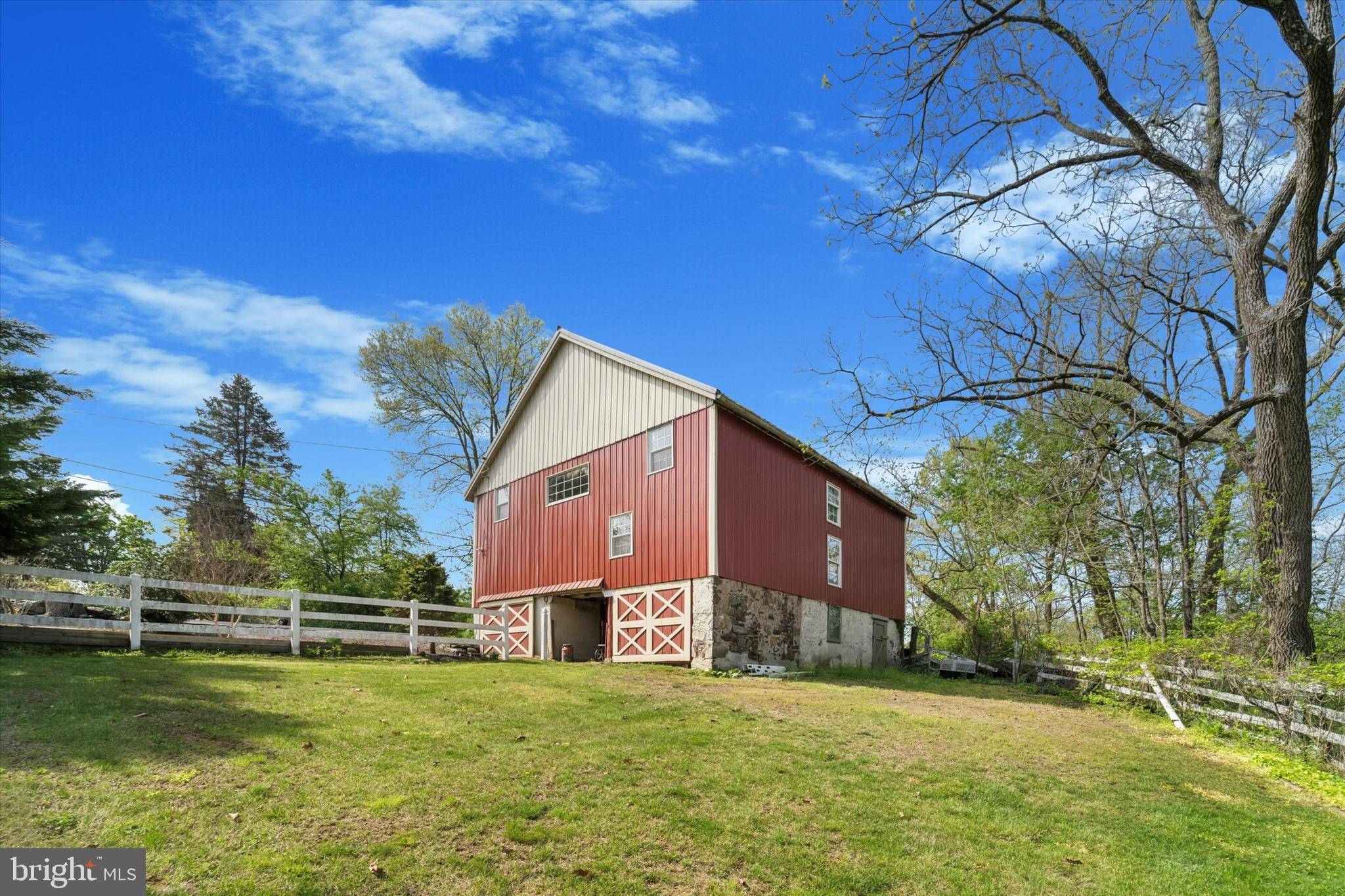 Schwenksville, PA 19473,111 MINE RUN RD