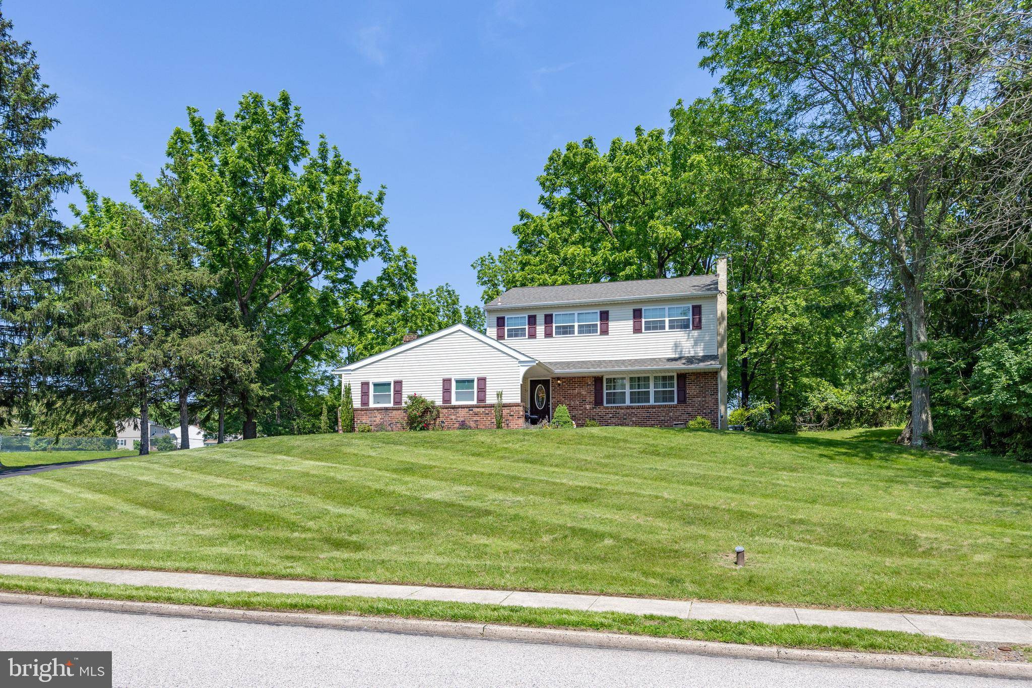 Norristown, PA 19403,926 PIERCE RD