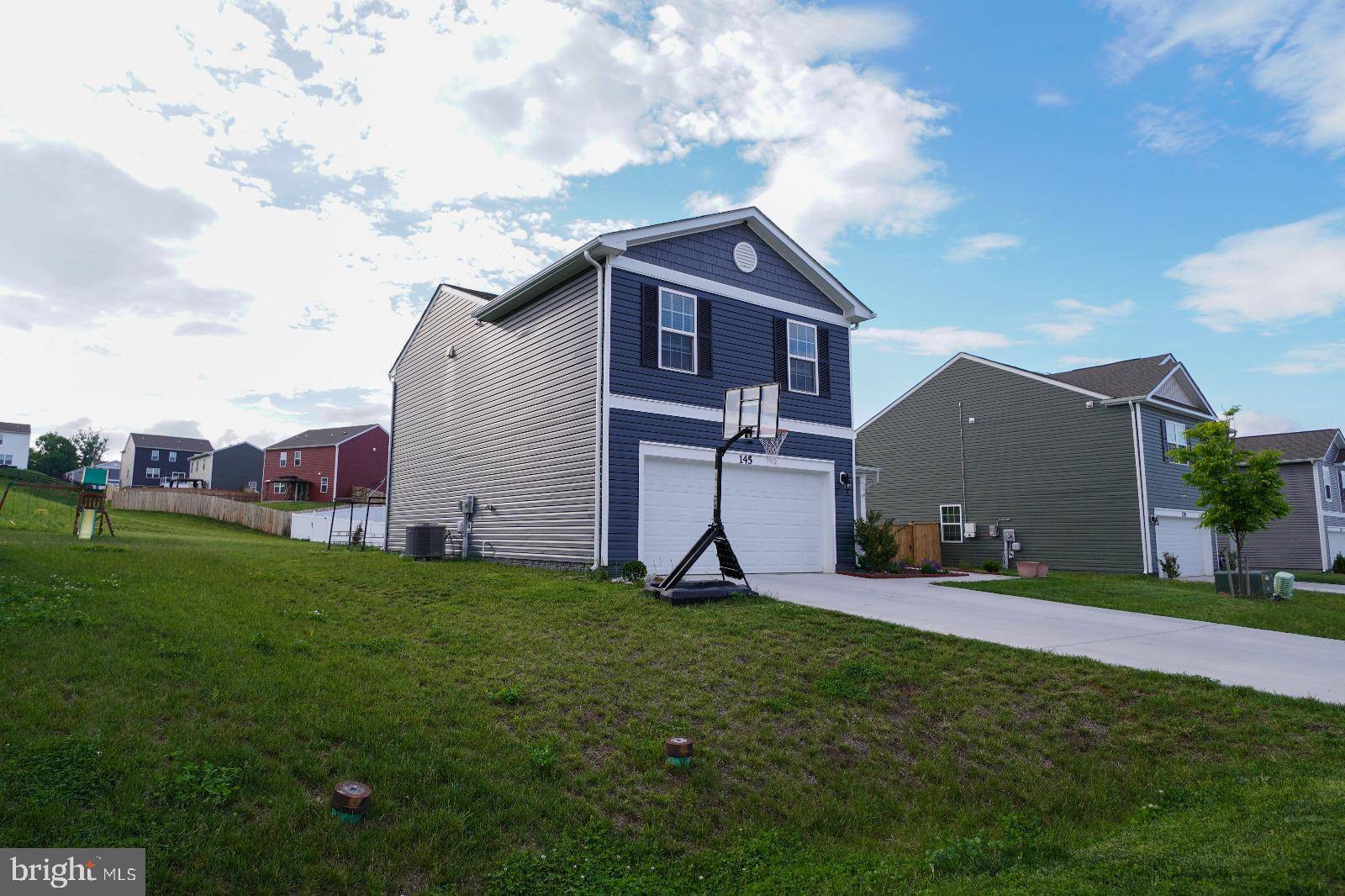 Charles Town, WV 25414,145 BELL TOWER LN