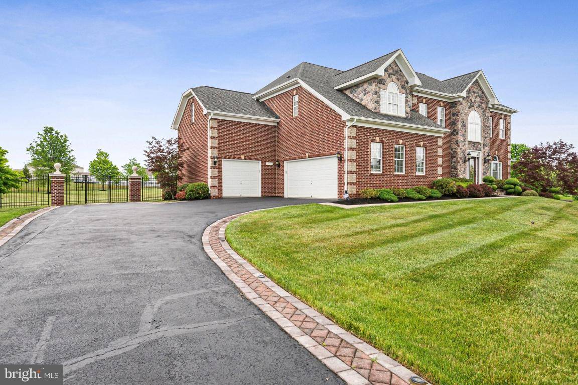Bowie, MD 20721,13106 HUNTERS RIDGE LN