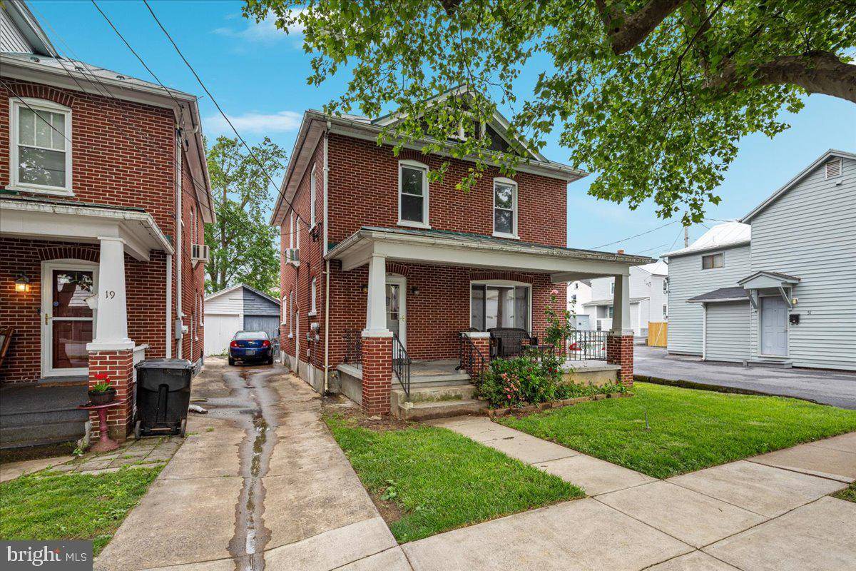 Winchester, VA 22601,21 W PALL MALL ST