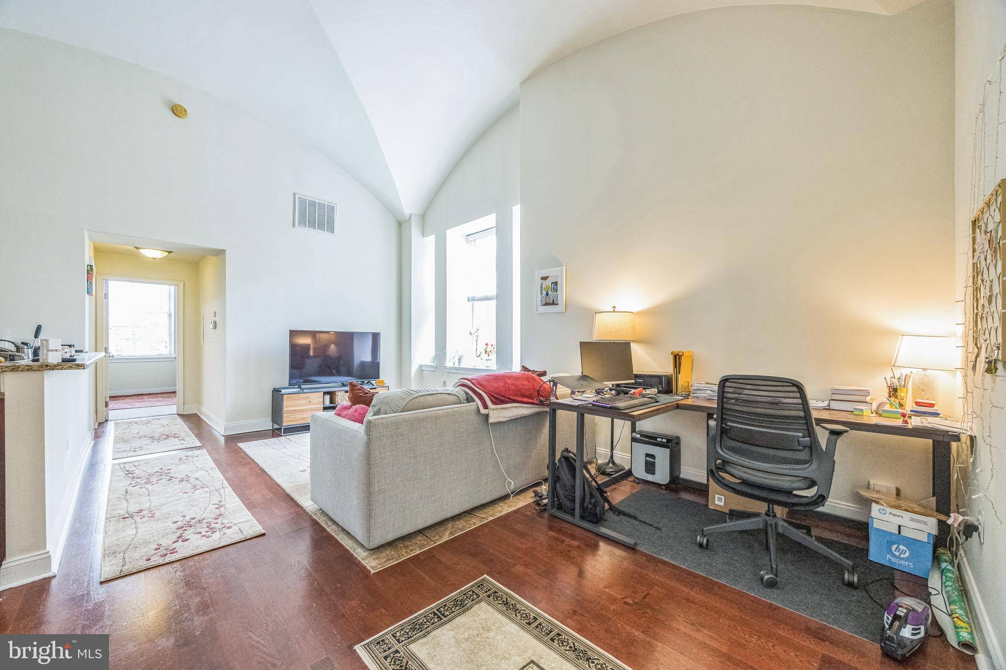 Philadelphia, PA 19146,1 ACADEMY CIR #201