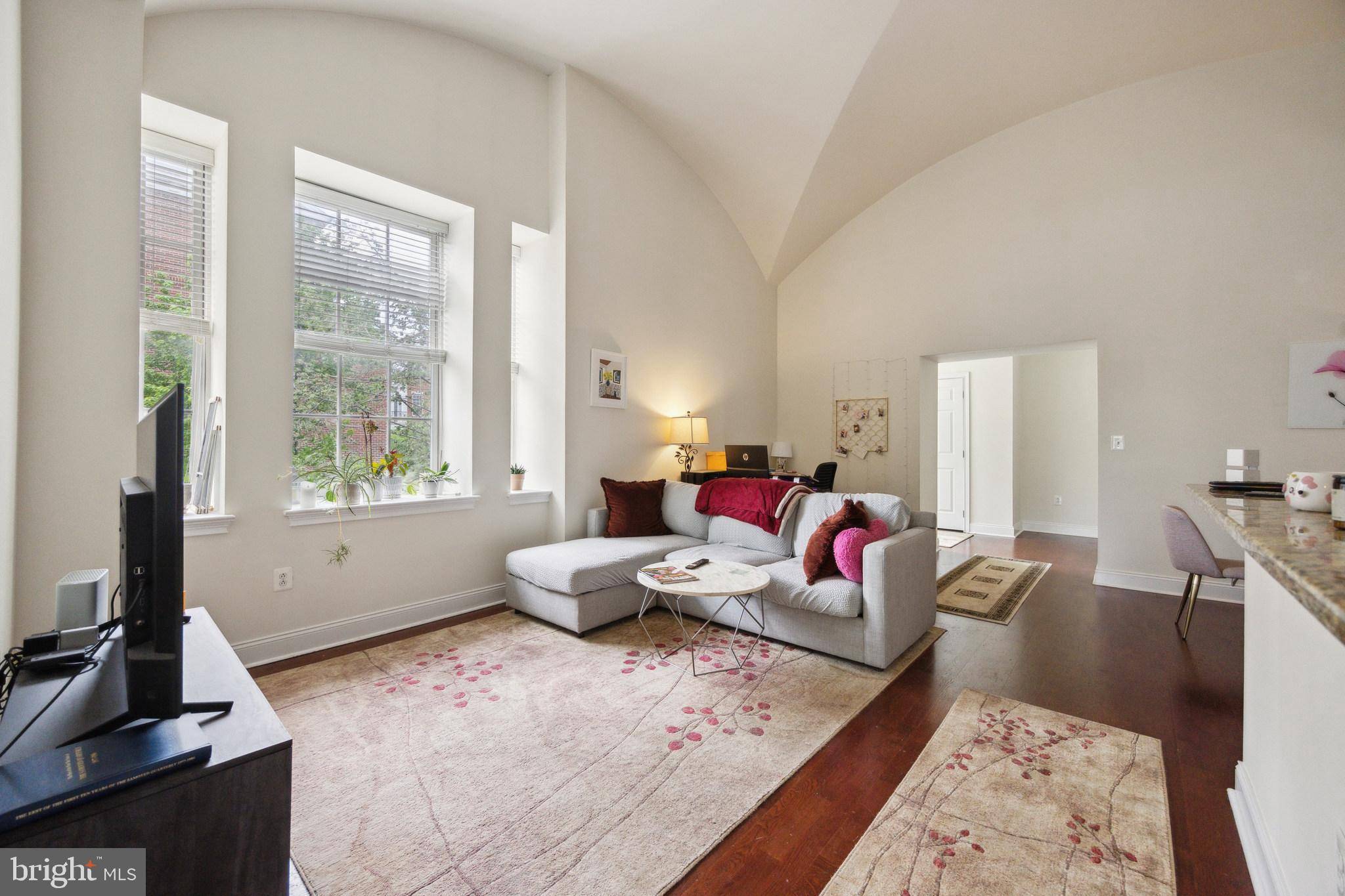 Philadelphia, PA 19146,1 ACADEMY CIR #201