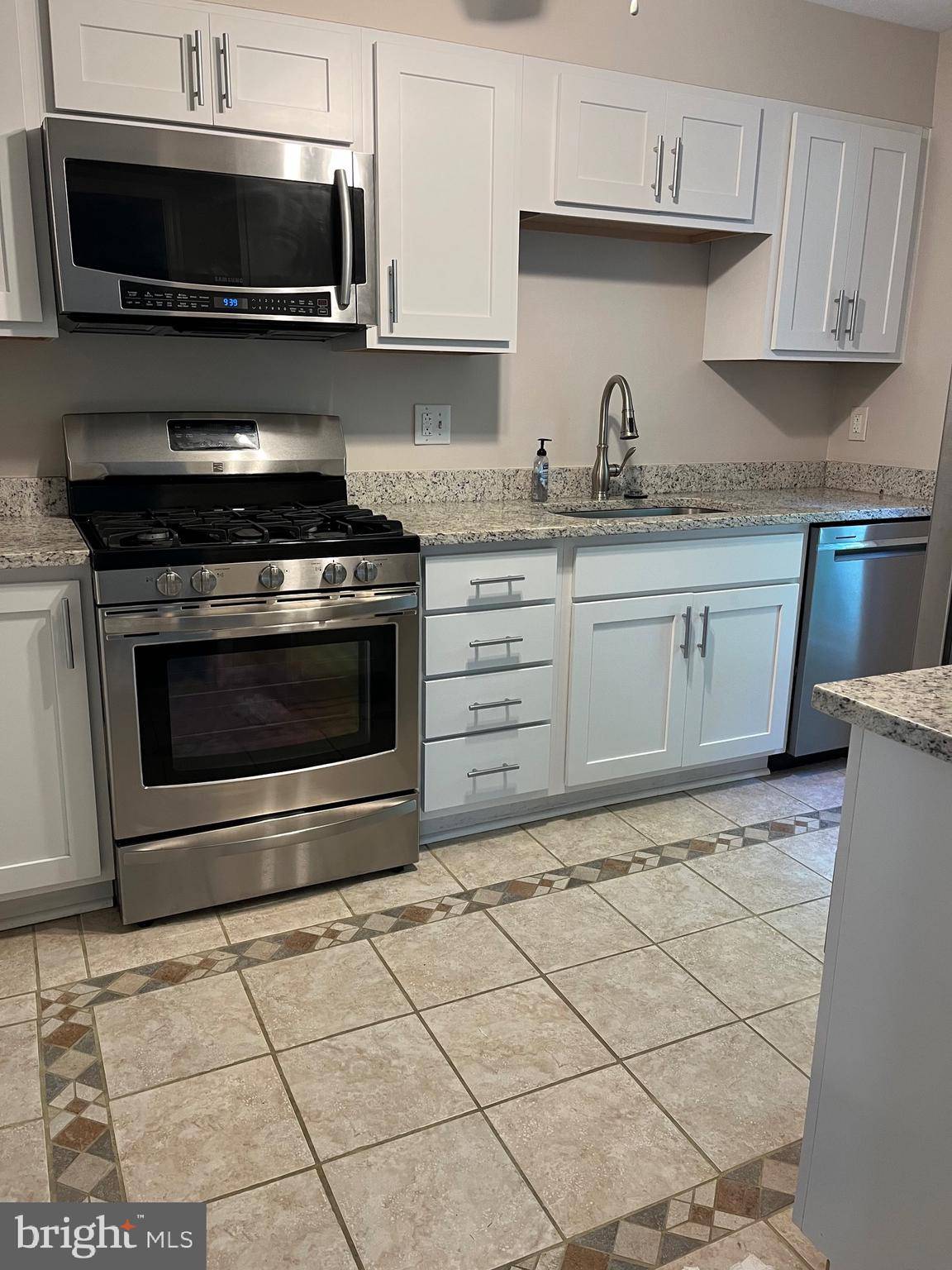 Woodbridge, VA 22192,12142 CARDAMOM DR #12142