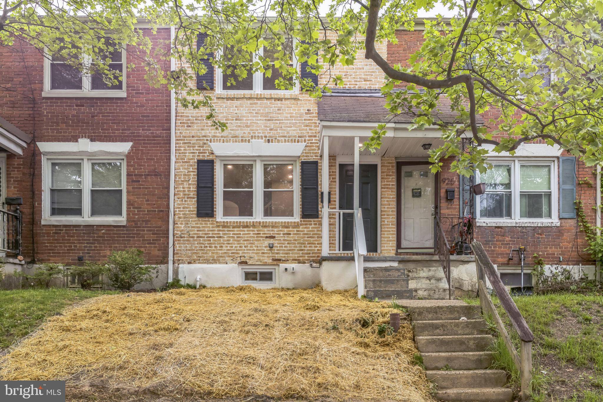 Wilmington, DE 19805,927 DOVER AVE