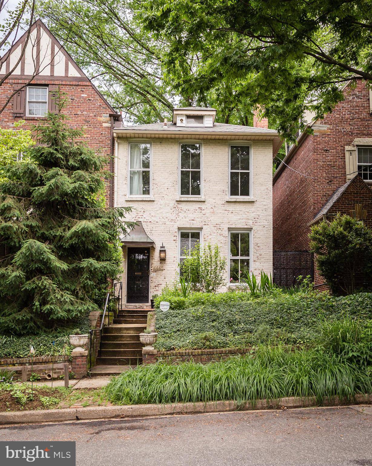 Washington, DC 20007,4445 VOLTA PL NW