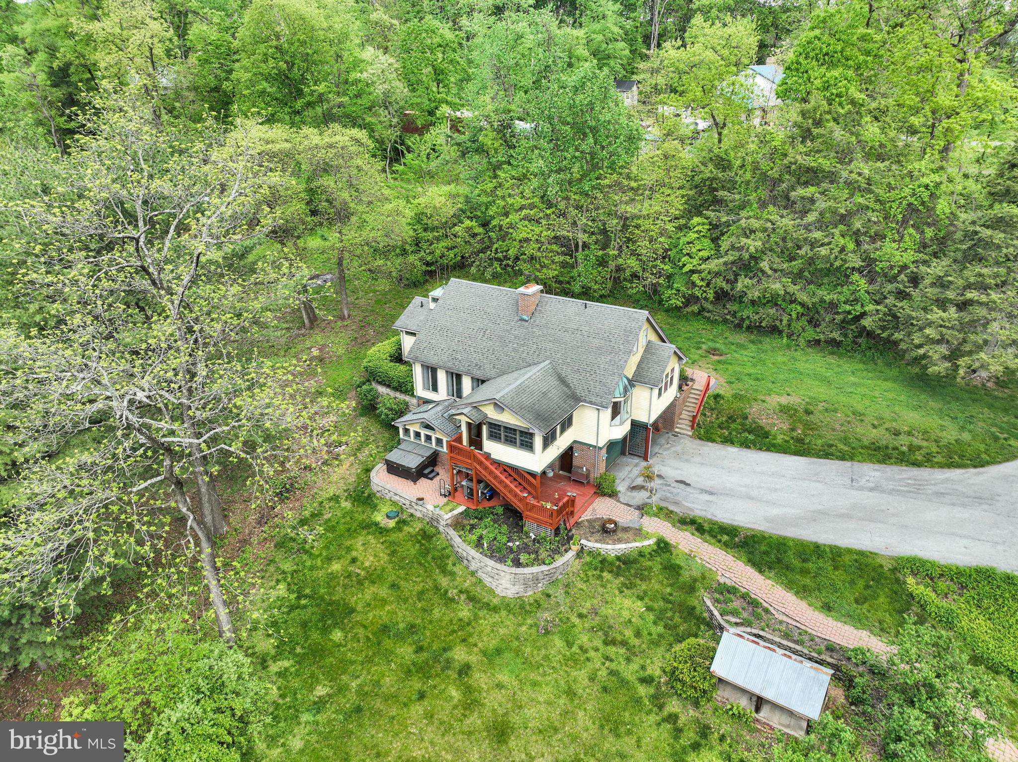 Harrisburg, PA 17112,1224 CHARCOAL RD