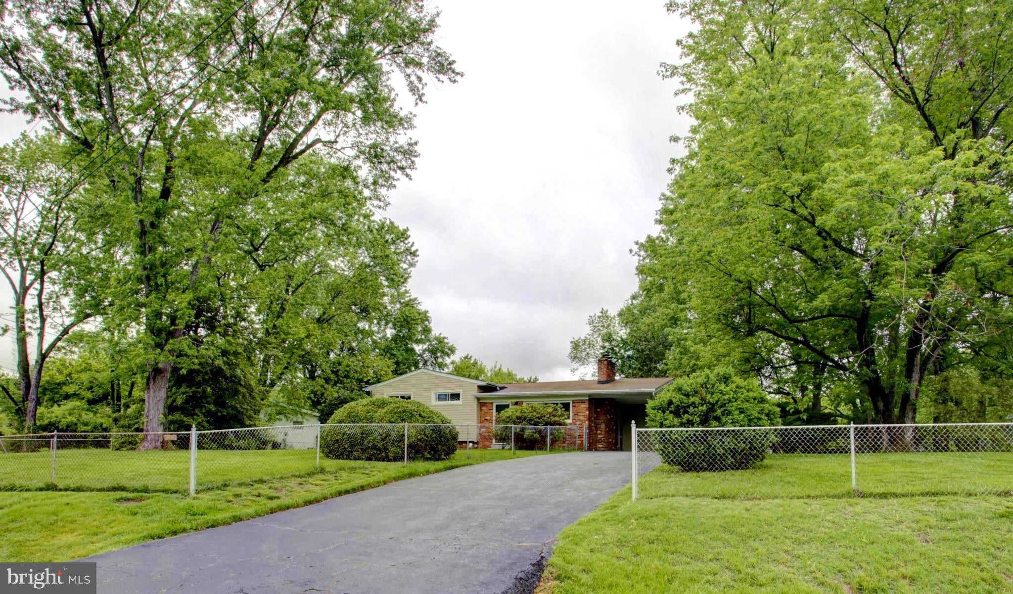 Alexandria, VA 22309,3206 AYERS DR