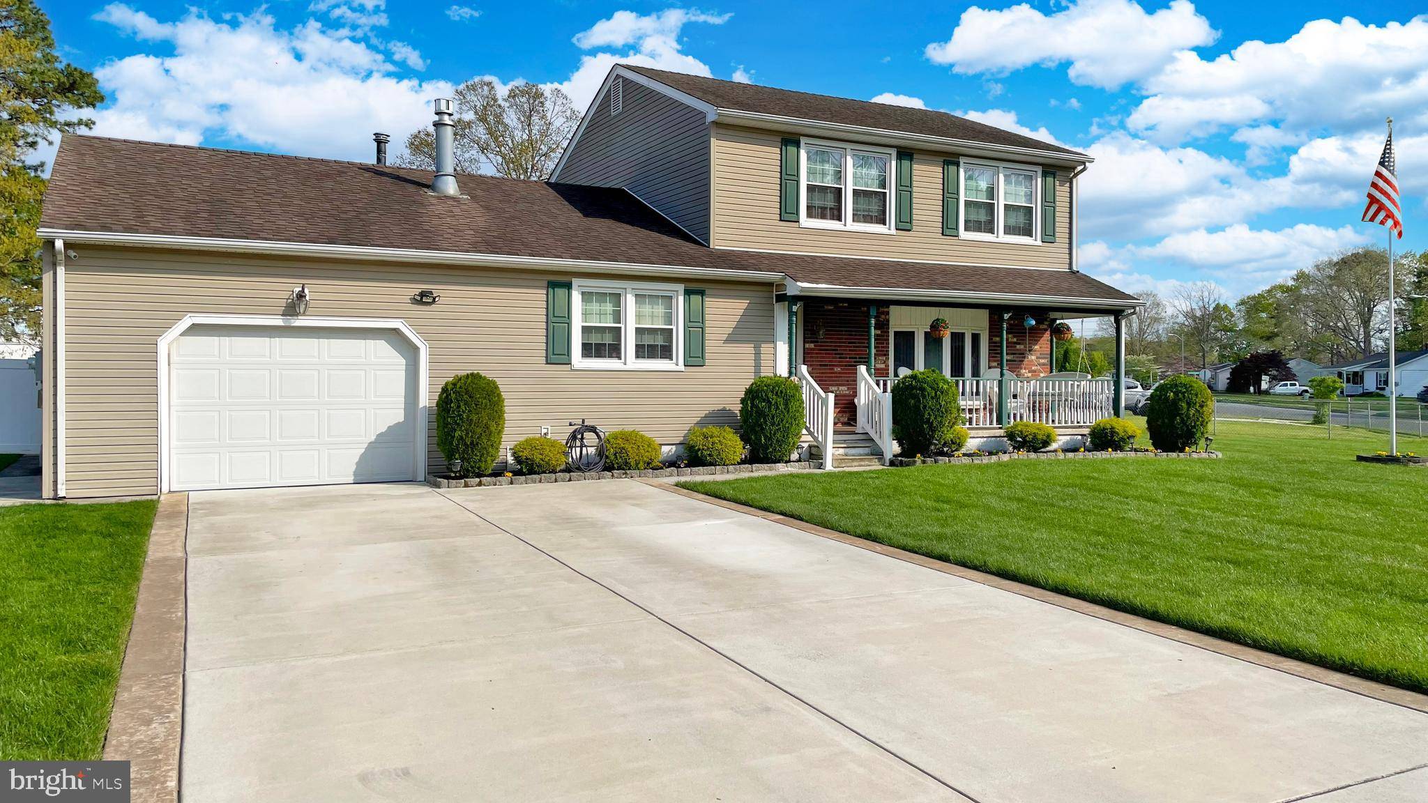 Egg Harbor Township, NJ 08234,12 YORK ST