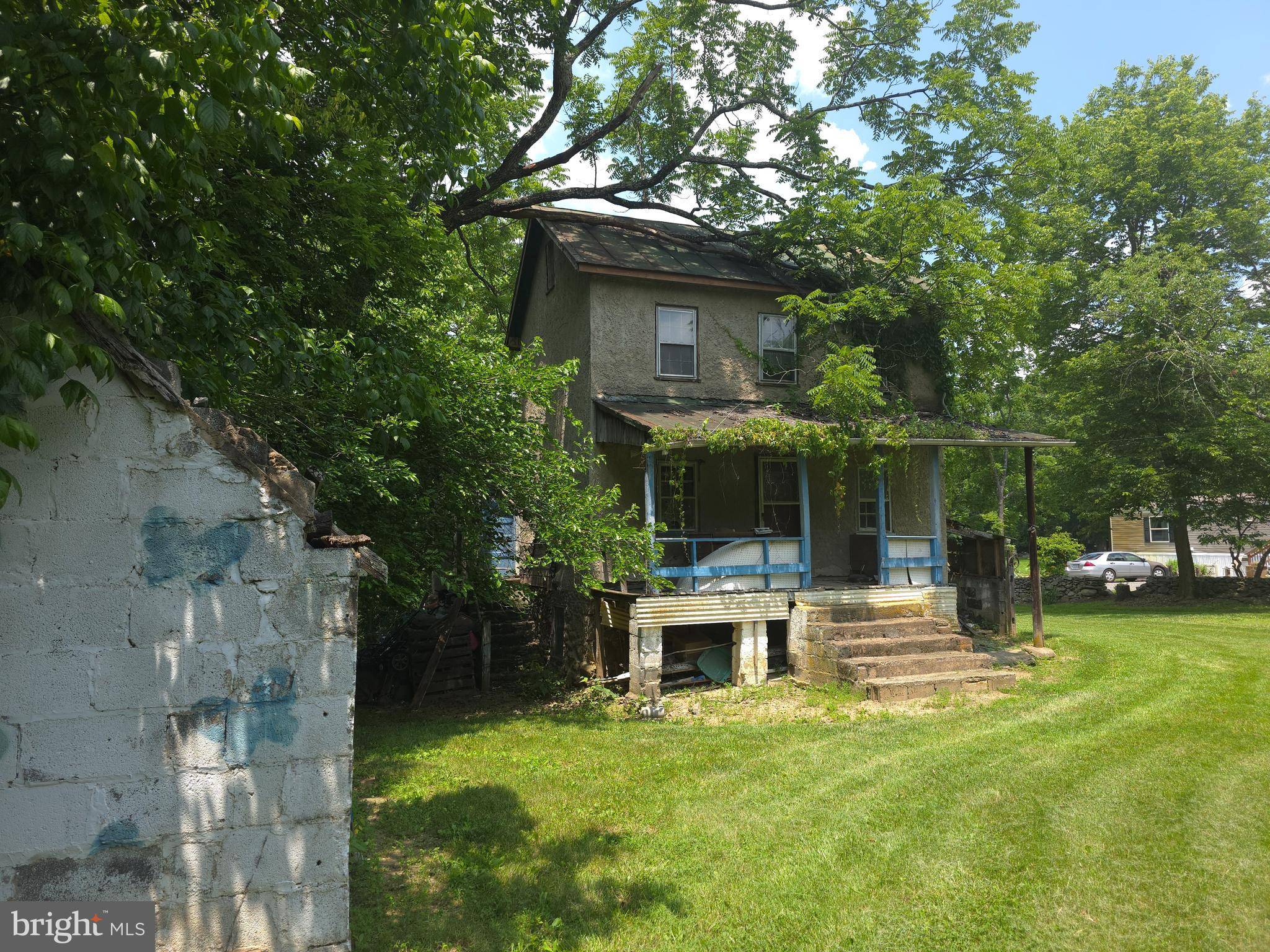Bluemont, VA 20135,20991 GREENGARDEN RD