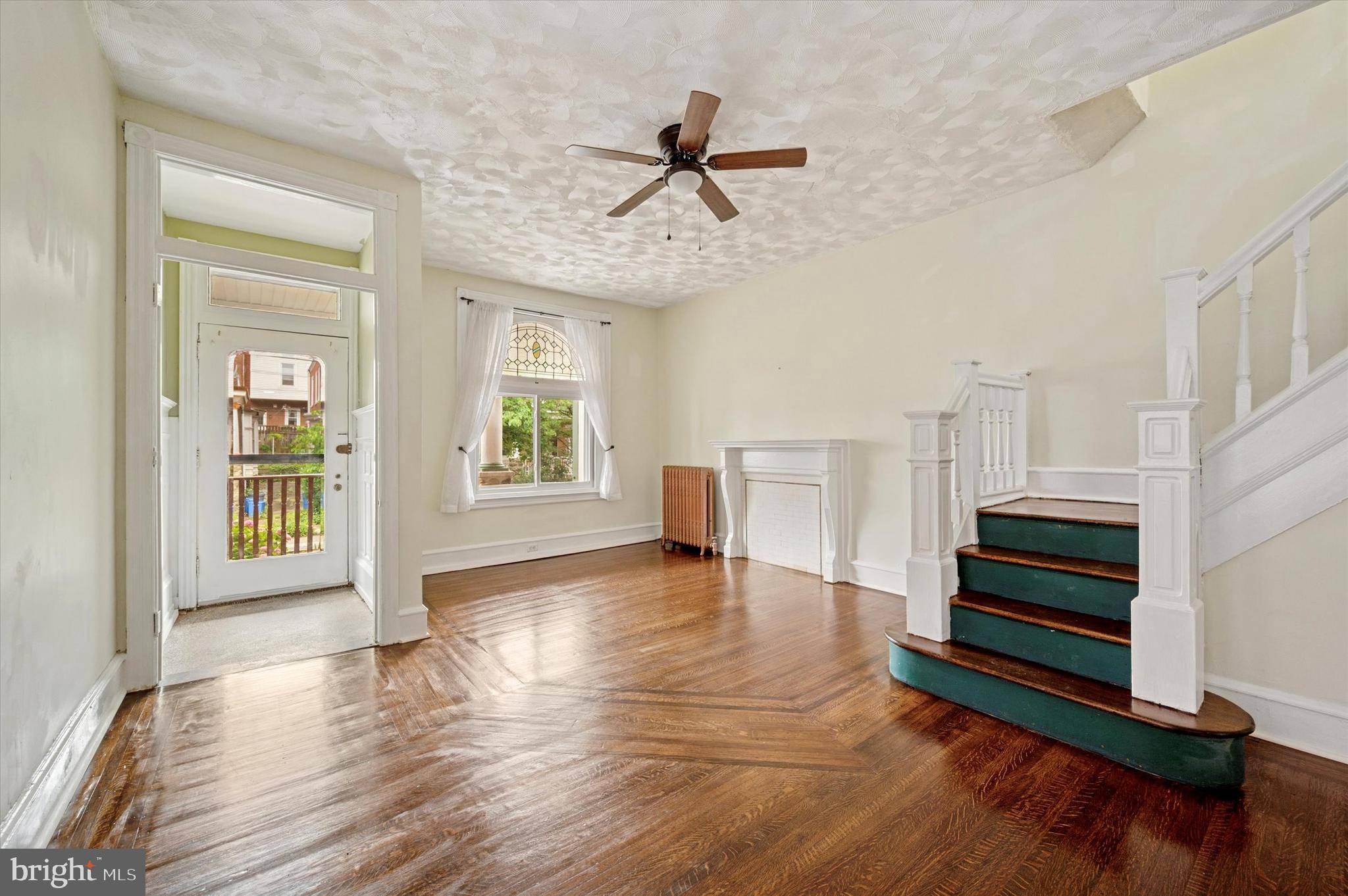 Philadelphia, PA 19119,226 E DURHAM ST
