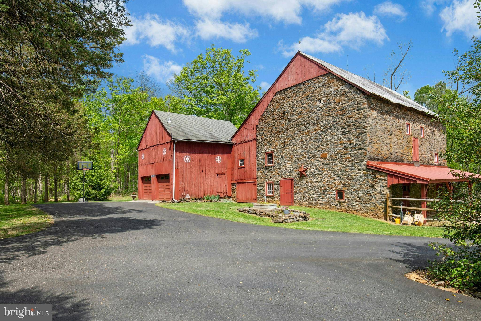 Quakertown, PA 18951,8043 RICHLANDTOWN RD