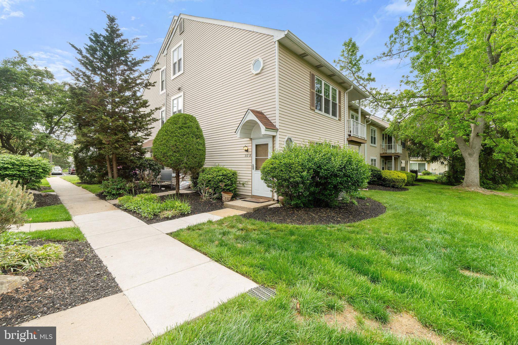 Mount Laurel, NJ 08054,312-B DELANCEY PL