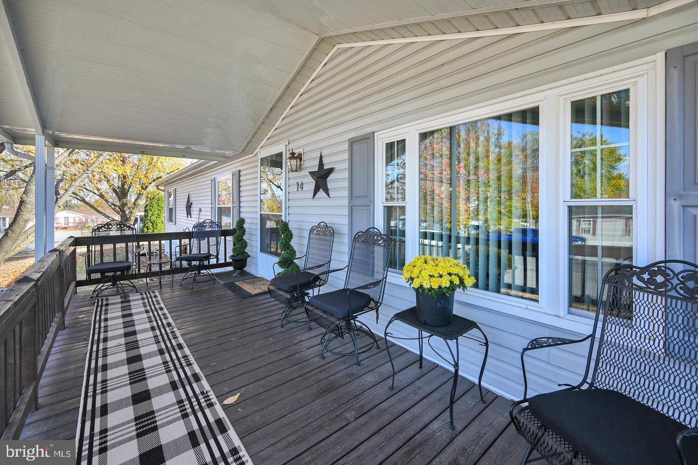 Manchester, PA 17345,14 SPRUCE LN