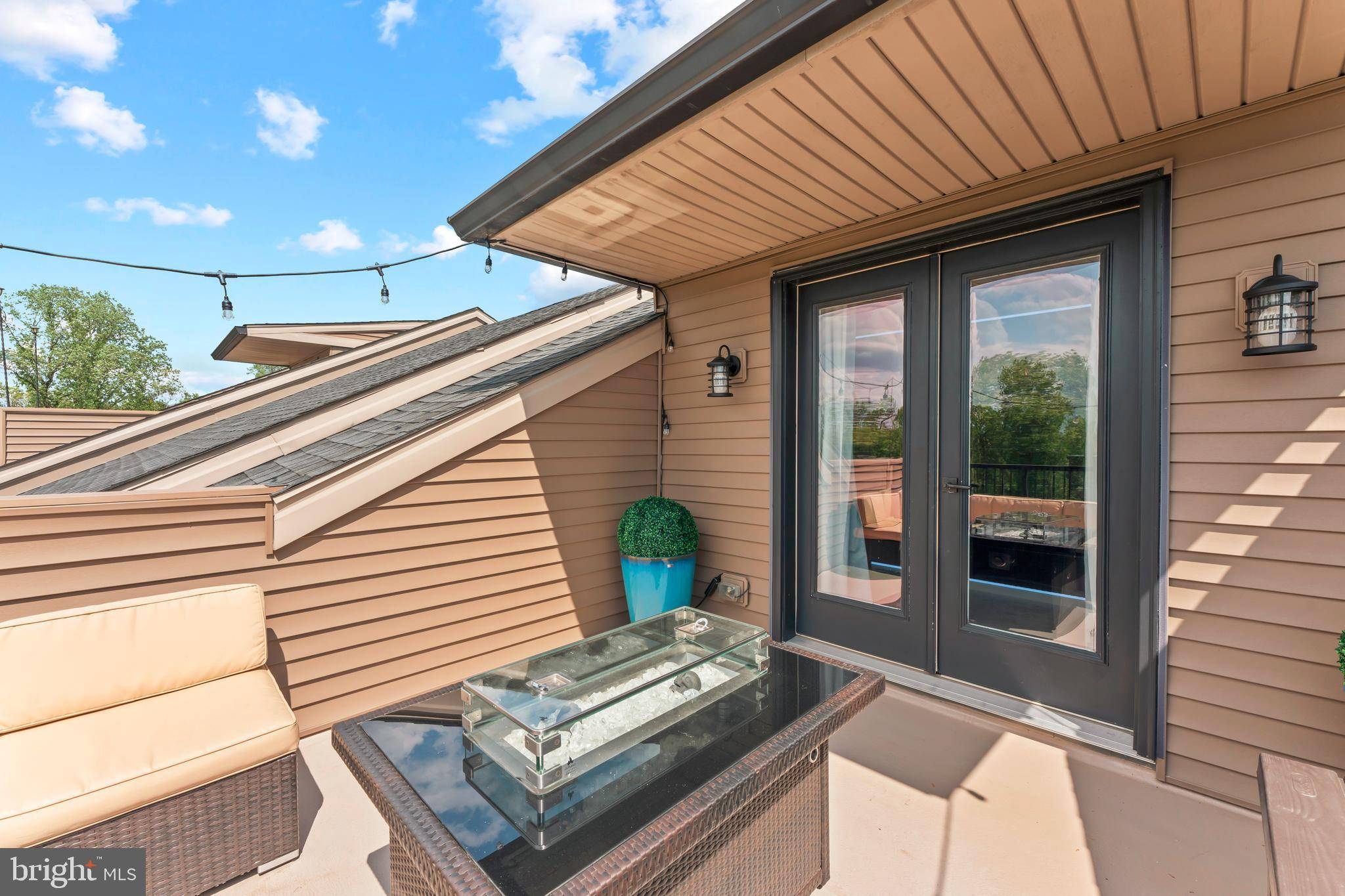 Feasterville Trevose, PA 19053,8 SIENNA PL