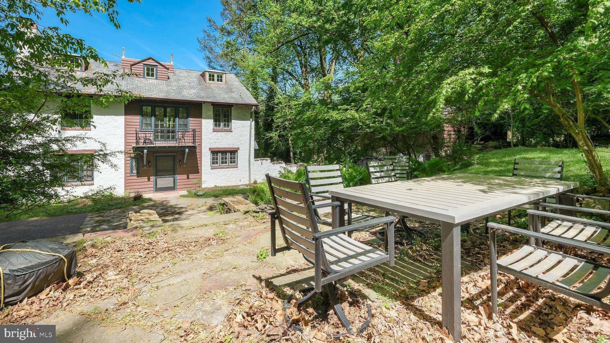 Yardley, PA 19067,203 E FERRY RD