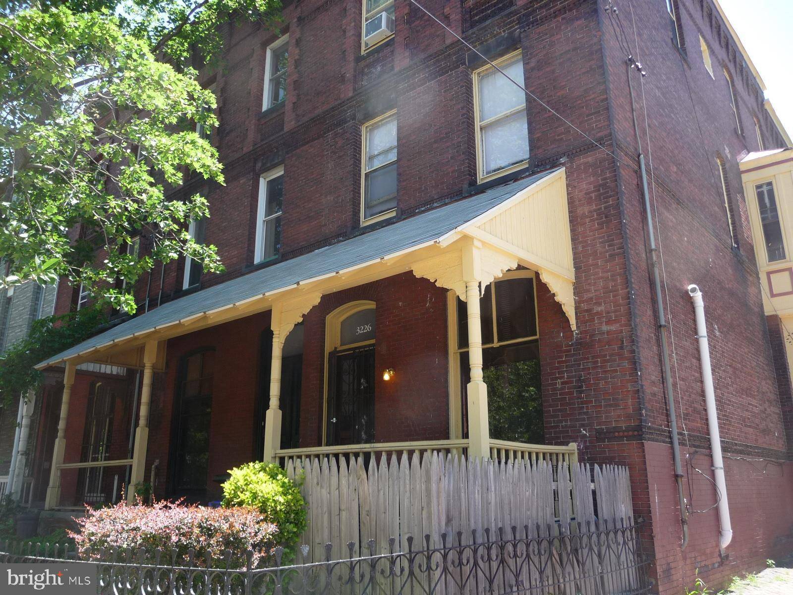 Philadelphia, PA 19104,3226 POWELTON AVE