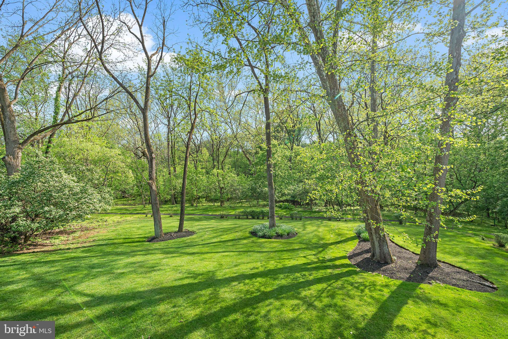 Chesterbrook, PA 19087,1598 MORGAN LN