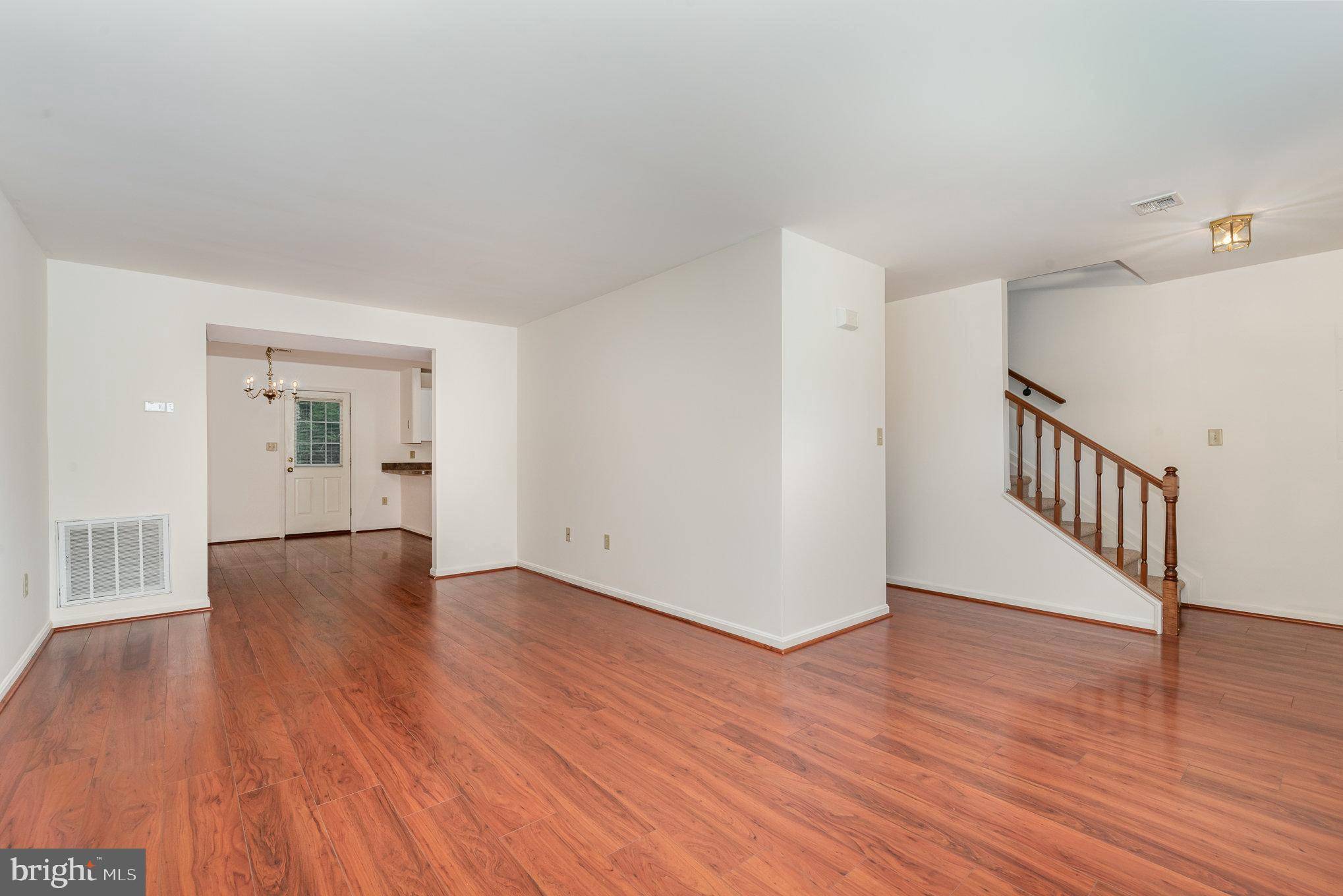 Mechanicsburg, PA 17055,332 STONEHEDGE LN