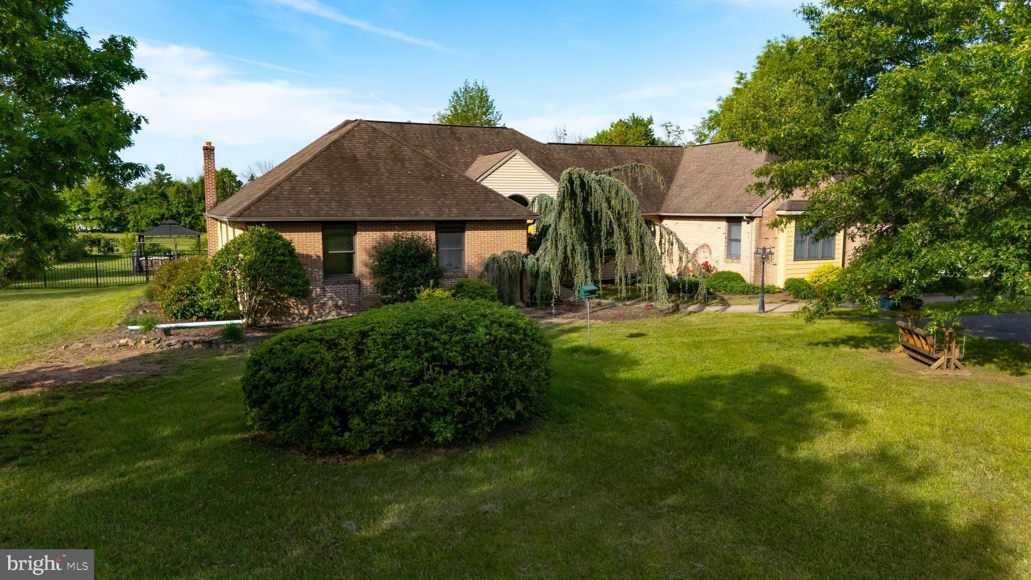 Pennsburg, PA 18073,3494 FINLAND RD