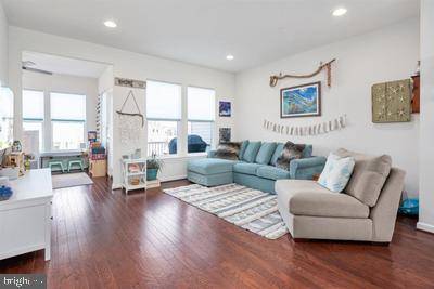 Hanover, MD 21076,2038 TWISTED OAK PL