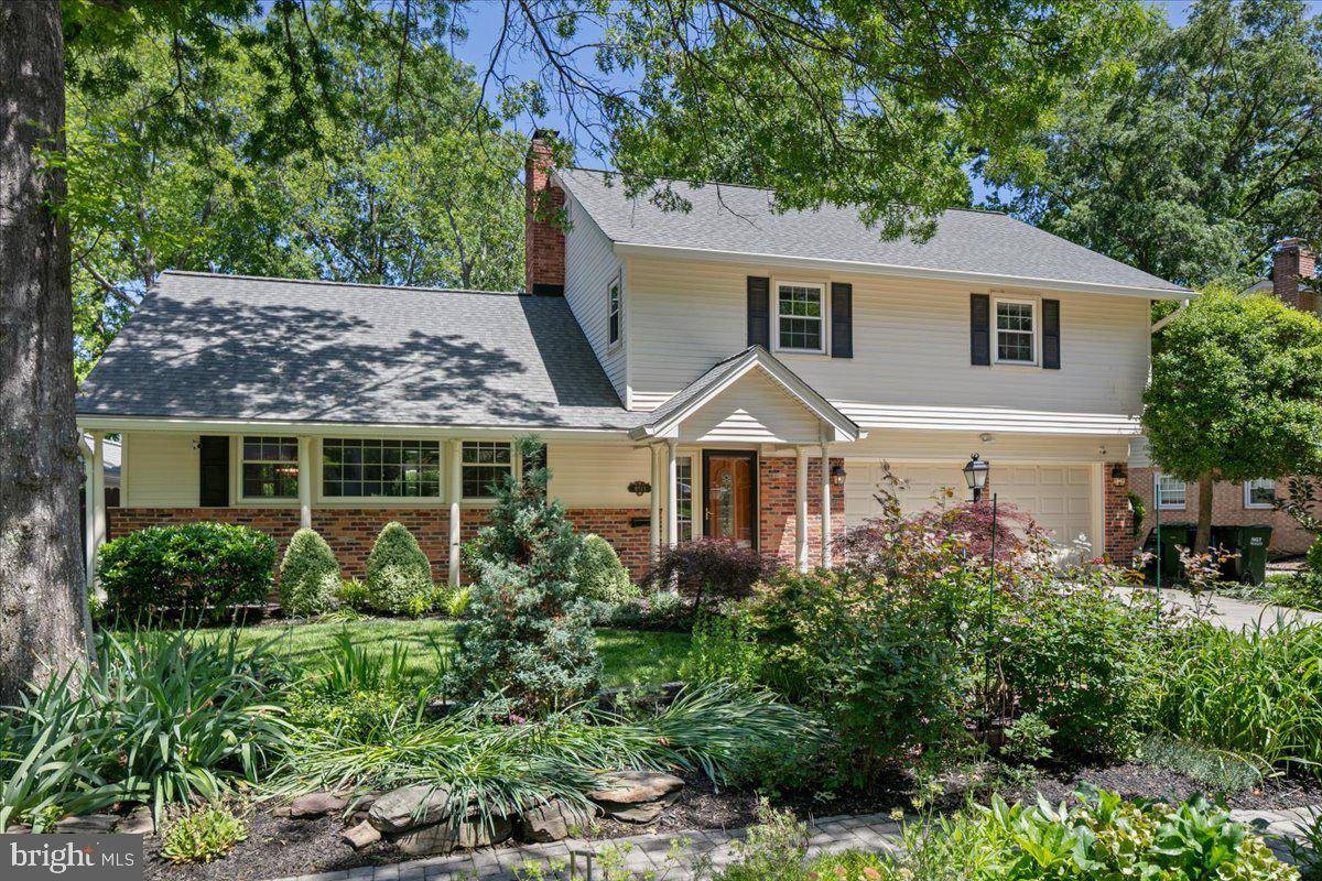 Alexandria, VA 22309,8513 BOUND BROOK LN